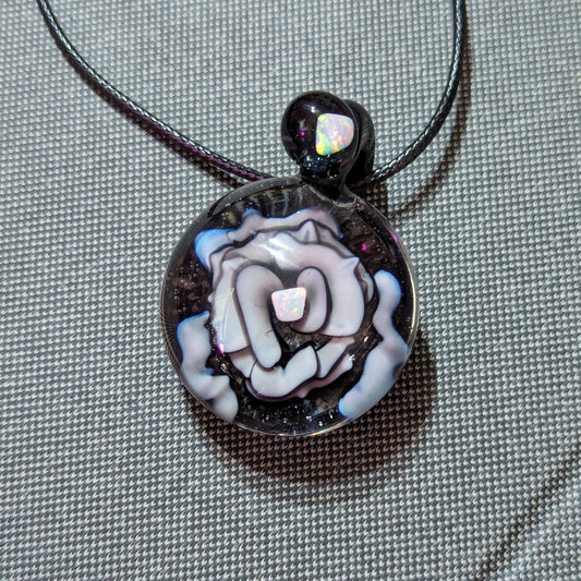 Black & White Flower Marble and UV Pendant Set